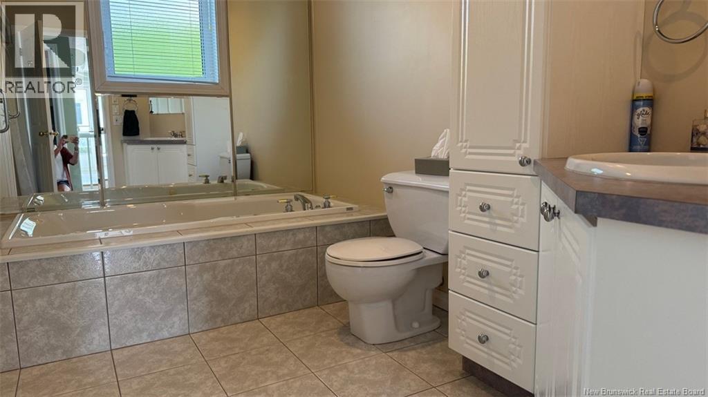 61 Reservoir Street, Grand Falls, New Brunswick  E3Y 1C4 - Photo 13 - NB126122