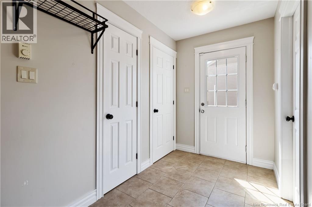 82 Belle Foret, Dieppe, New Brunswick  E1A 7M7 - Photo 17 - NB124111