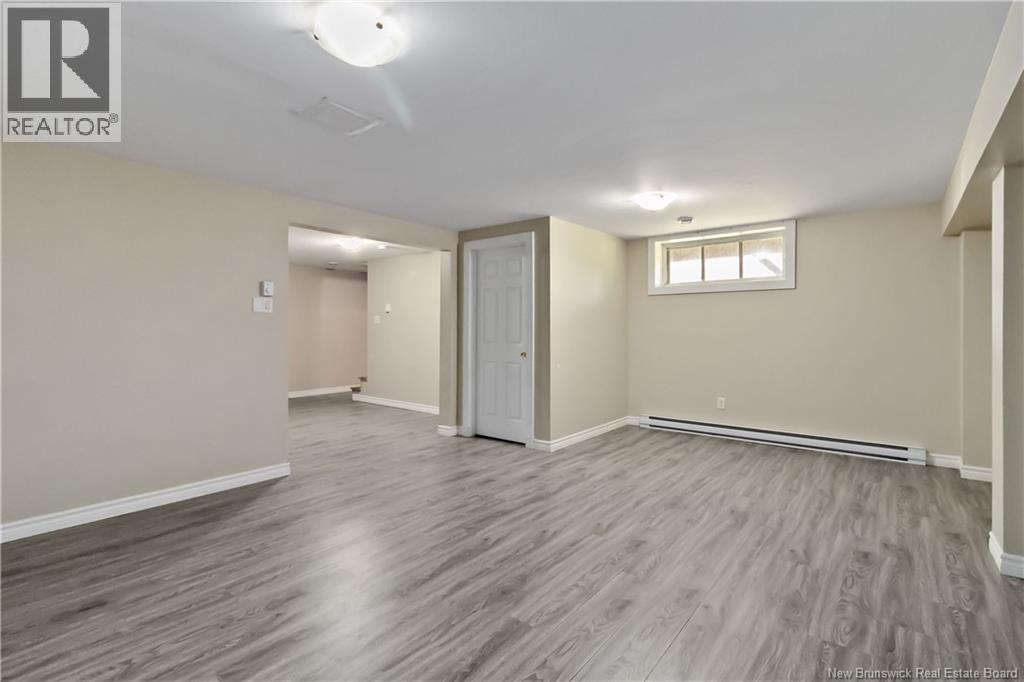 82 Belle Foret, Dieppe, New Brunswick  E1A 7M7 - Photo 37 - NB124111