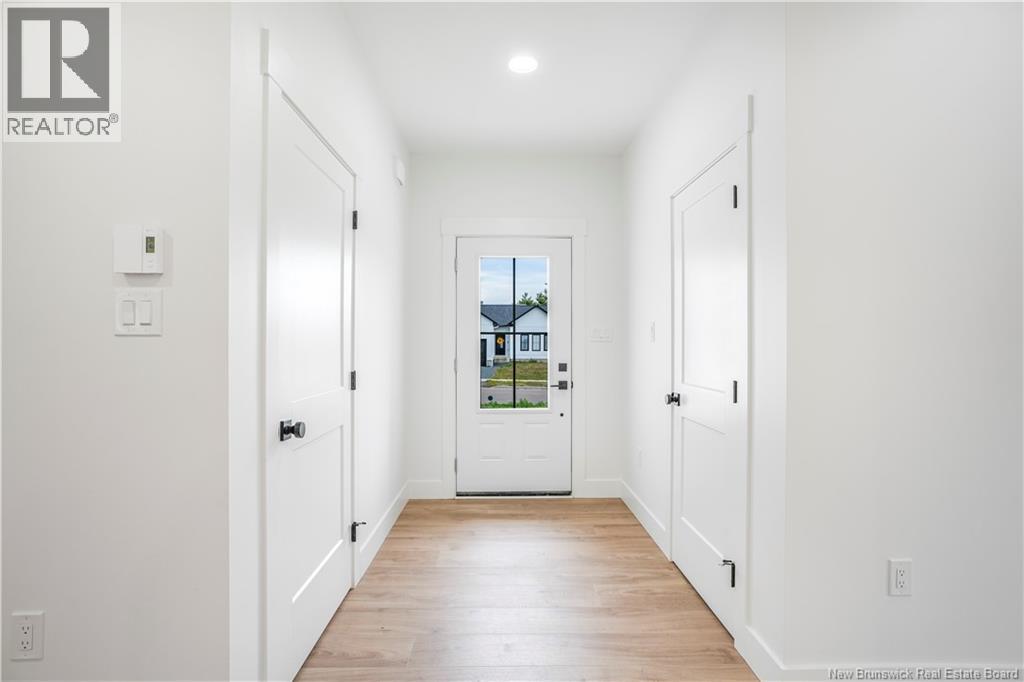 8 Sandcherry Lane, New Maryland, New Brunswick  E3C 0M4 - Photo 2 - NB126127