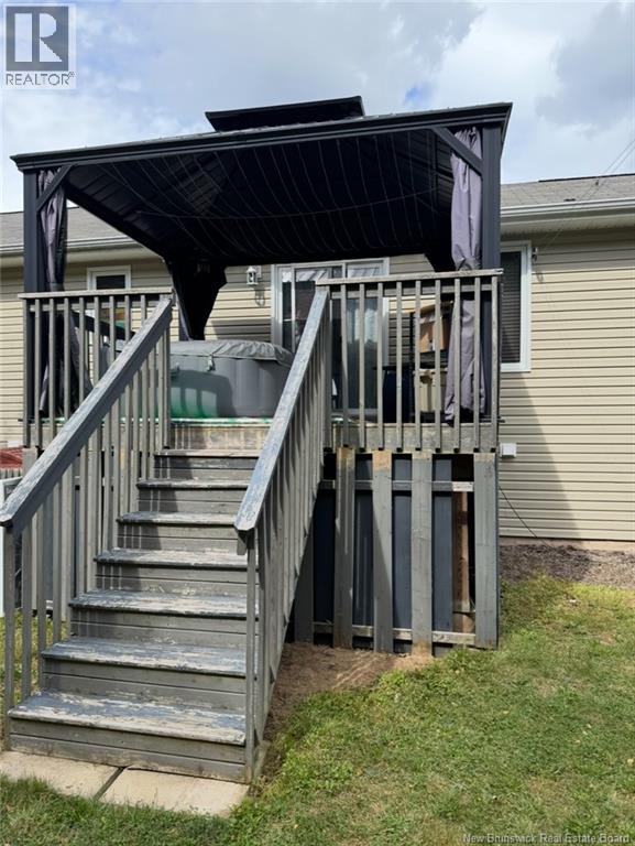 52 Cumberland Street, Moncton, New Brunswick  E1G 0Z8 - Photo 5 - NB126396