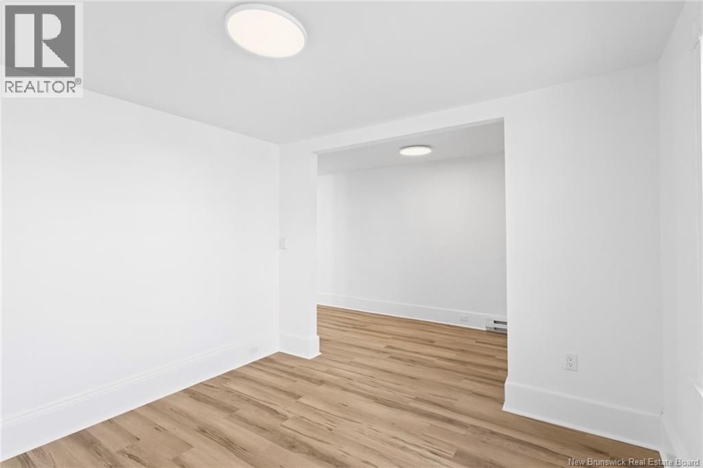 332 Smythe Street, Fredericton, New Brunswick  E3B 3E2 - Photo 12 - NB126445