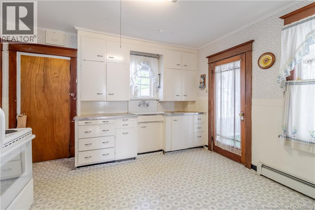 35 Saunders Road, Mcadam, New Brunswick  E6J 1L4 - Photo 11 - NB126434