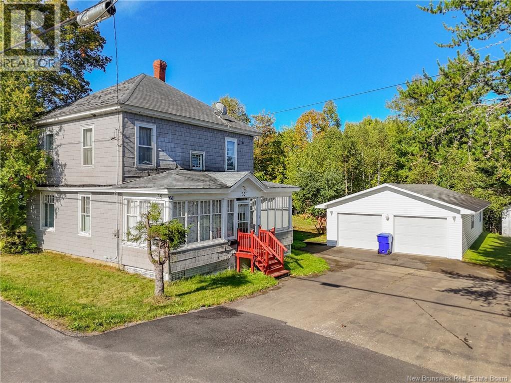 35 Saunders Road, Mcadam, New Brunswick  E6J 1L4 - Photo 3 - NB126434