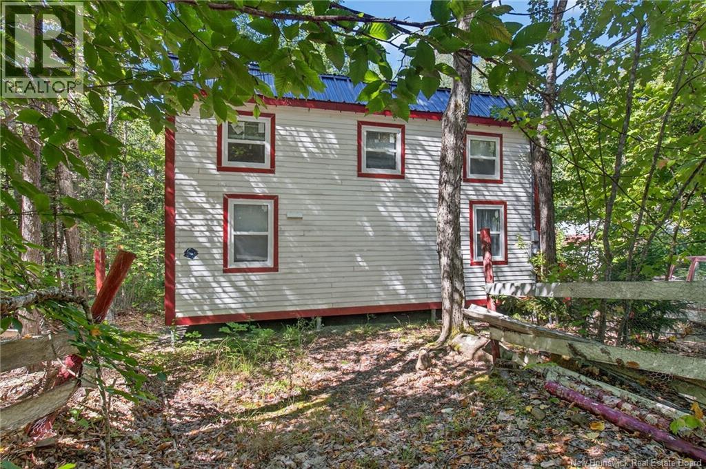 255 Niagara Road, Pine Glen, New Brunswick  E1J 1J2 - Photo 2 - NB126465
