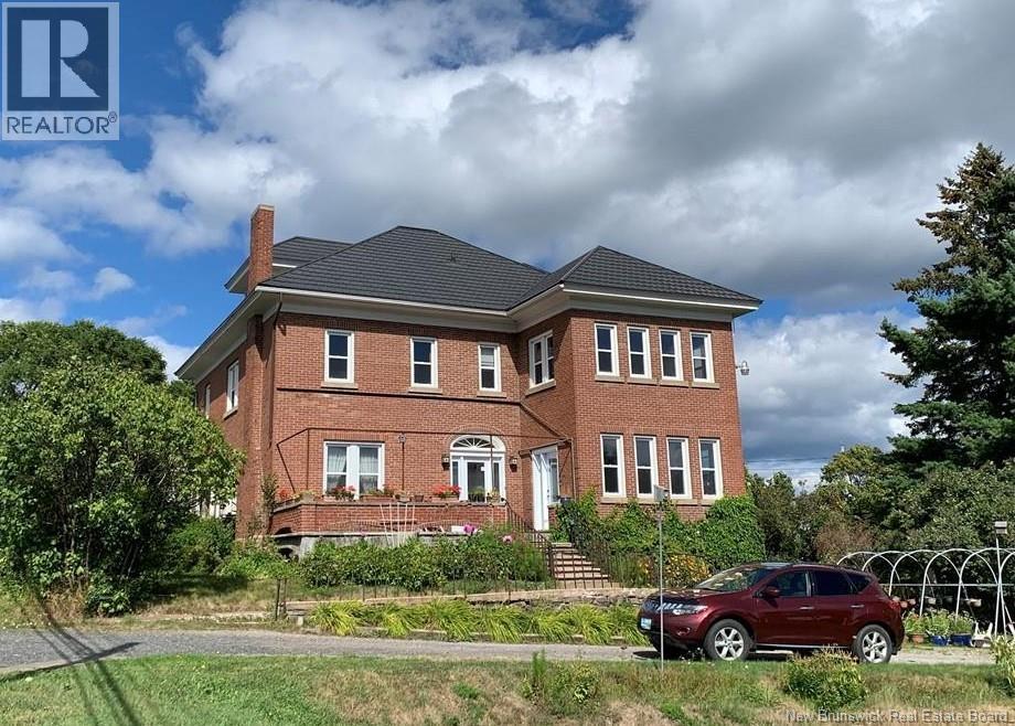 157 Renfrew, Dalhousie, New Brunswick