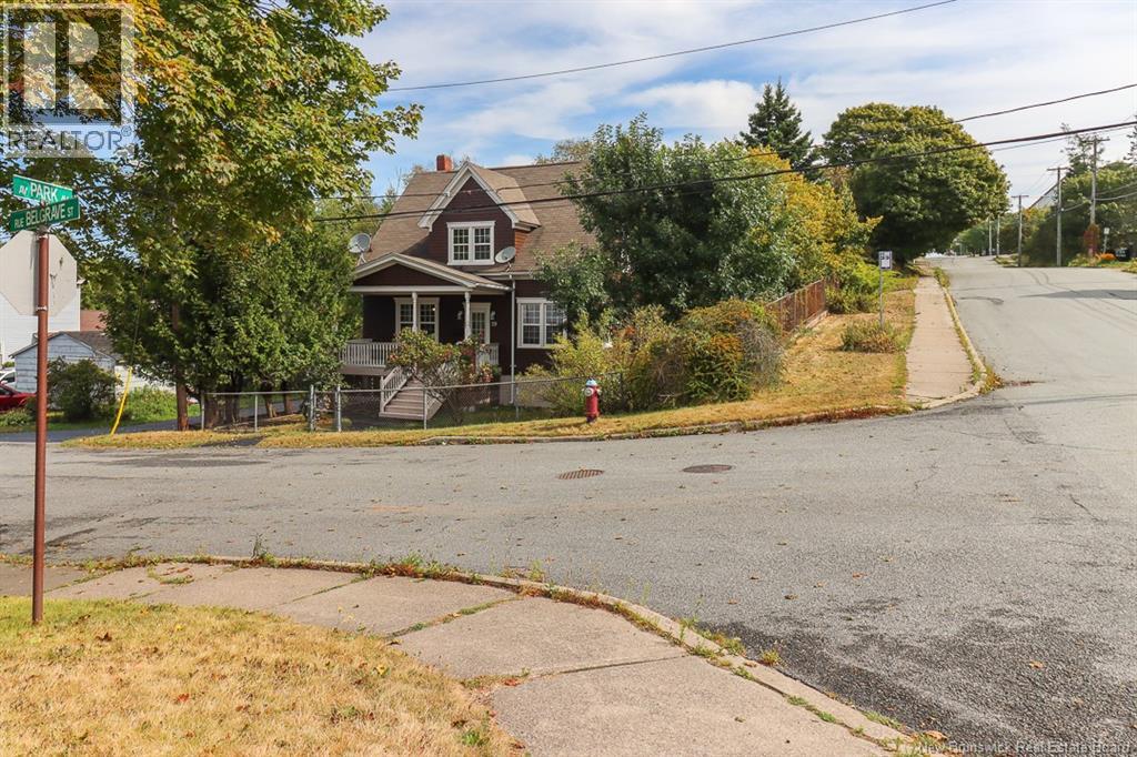 29 Belgrave Street, Saint John, New Brunswick E2J 1C5 - Photo 3 - NB126479