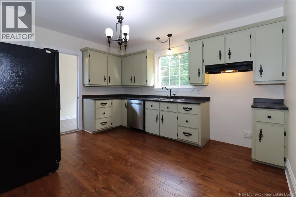 29 Belgrave Street, Saint John, New Brunswick E2J 1C5 - Photo 32 - NB126479