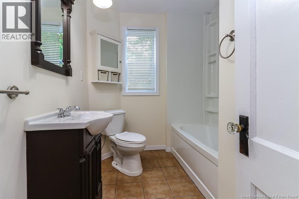 29 Belgrave Street, Saint John, New Brunswick E2J 1C5 - Photo 36 - NB126479