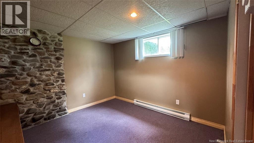 17 Cyr Street, Saint-Quentin, New Brunswick  E8A 1L6 - Photo 18 - NB126402