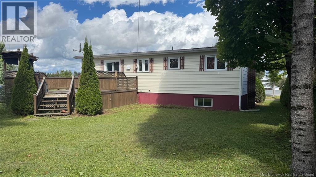 17 Cyr Street, Saint-Quentin, New Brunswick  E8A 1L6 - Photo 28 - NB126402