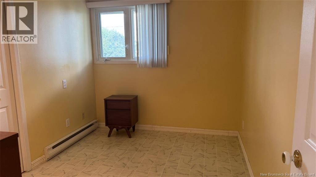 17 Cyr Street, Saint-Quentin, New Brunswick  E8A 1L6 - Photo 9 - NB126402