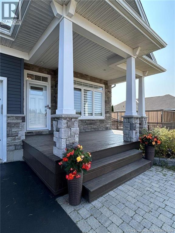 597 Royal Oaks Boulevard, Moncton, New Brunswick  E1H 0G2 - Photo 1 - NB126379