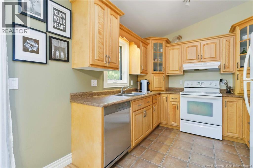 101 Herman Street, Dieppe, New Brunswick E1A 0L4 - Photo 11 - NB126698