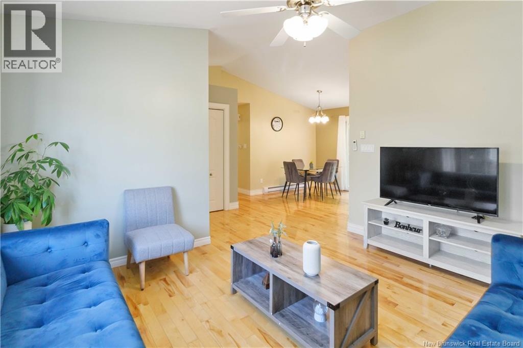 101 Herman Street, Dieppe, New Brunswick E1A 0L4 - Photo 4 - NB126698