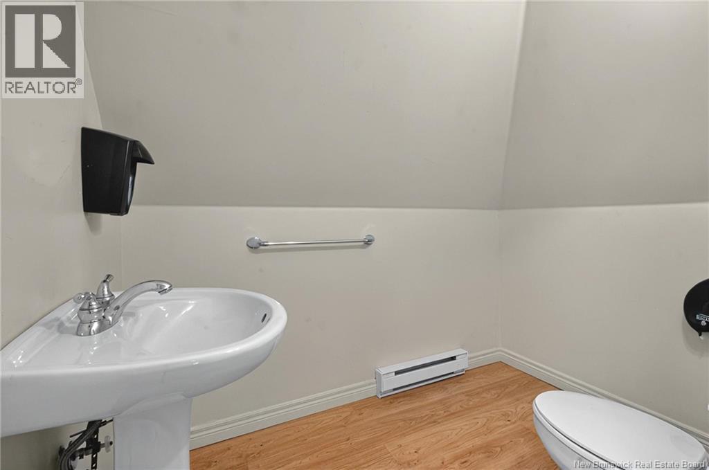 107 Cameron Street, Moncton, New Brunswick  E1C 5Y7 - Photo 46 - NB126637