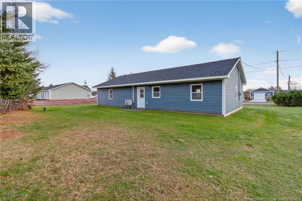 8 Fawcett Avenue, Petitcodiac, New Brunswick  E4Z 4H4 - Photo 40 - NB126877