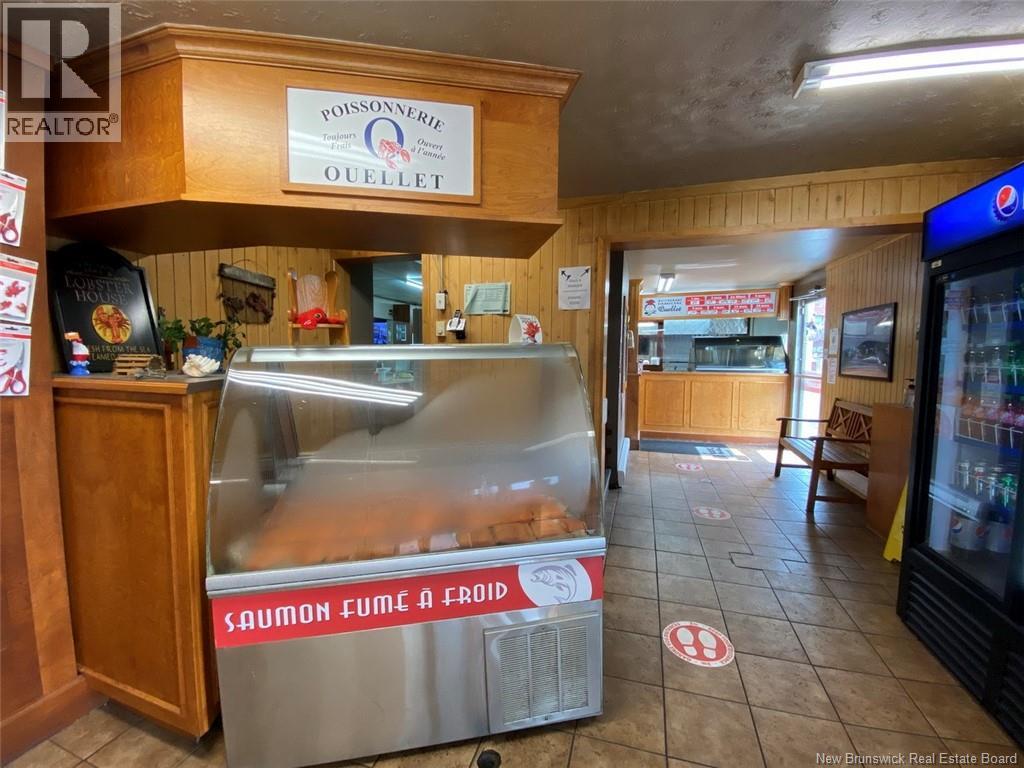 359 Victoria Street, Edmundston, New Brunswick E3V 2K1 - Photo 2 - NB126923