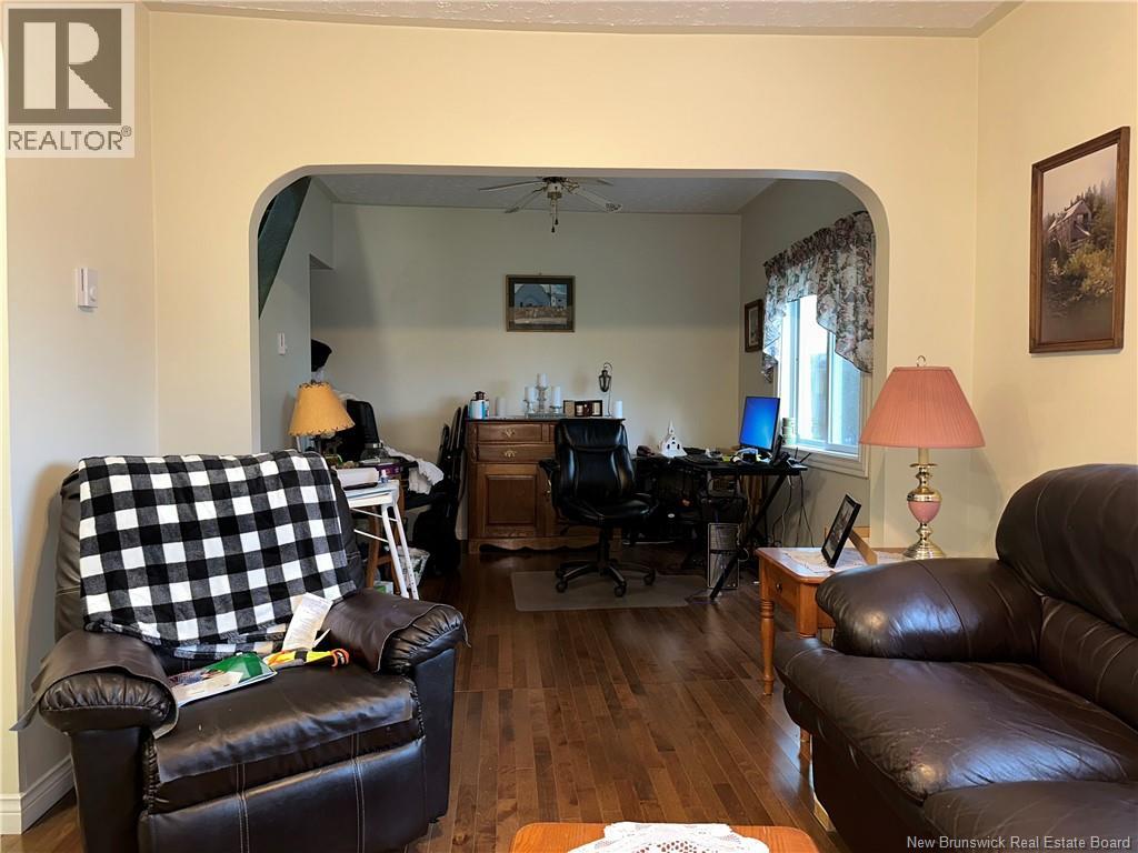 15 Cedar Street, Mcadam, New Brunswick E6J 1V5 - Photo 9 - NB127004