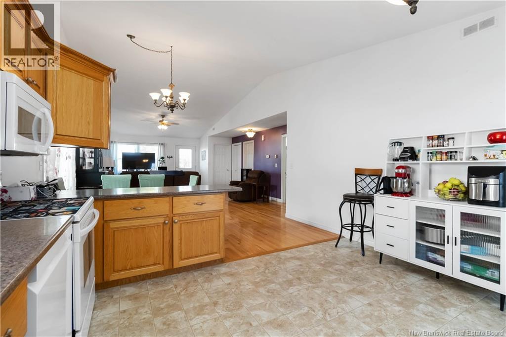 13 Maple Trail Lane, Riverview, New Brunswick  E1B 5K3 - Photo 19 - NB127042