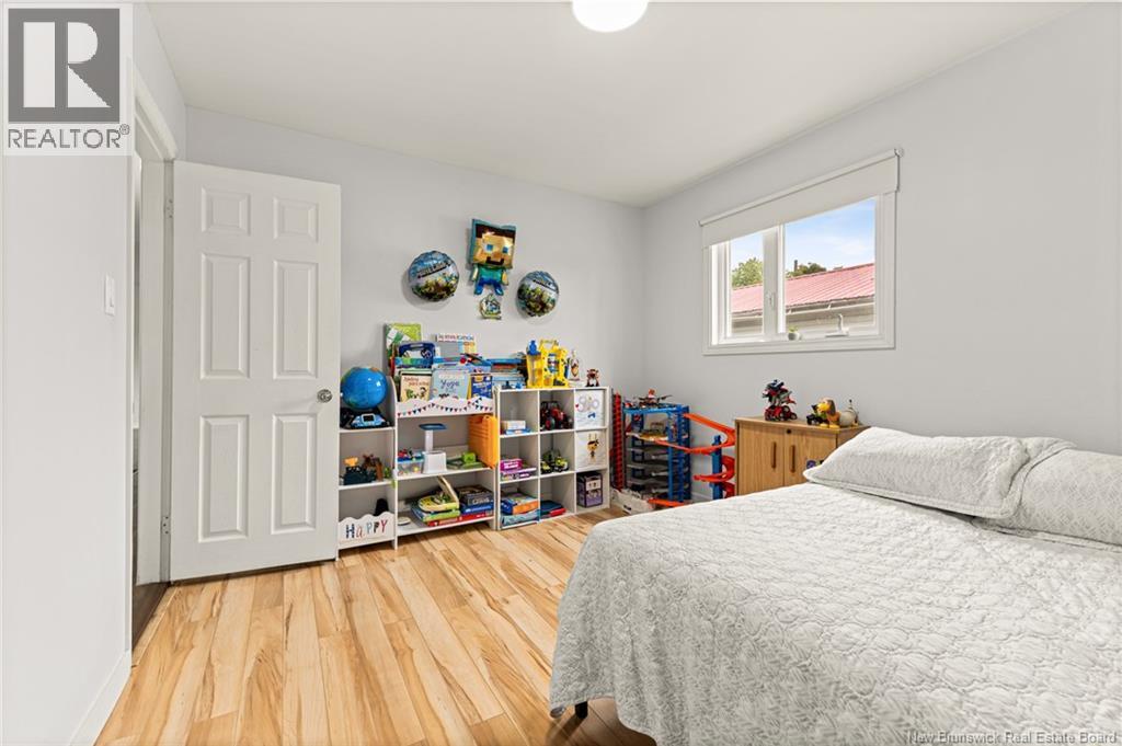 5 Wildwood, Moncton, New Brunswick  E1E 2M4 - Photo 12 - NB126944
