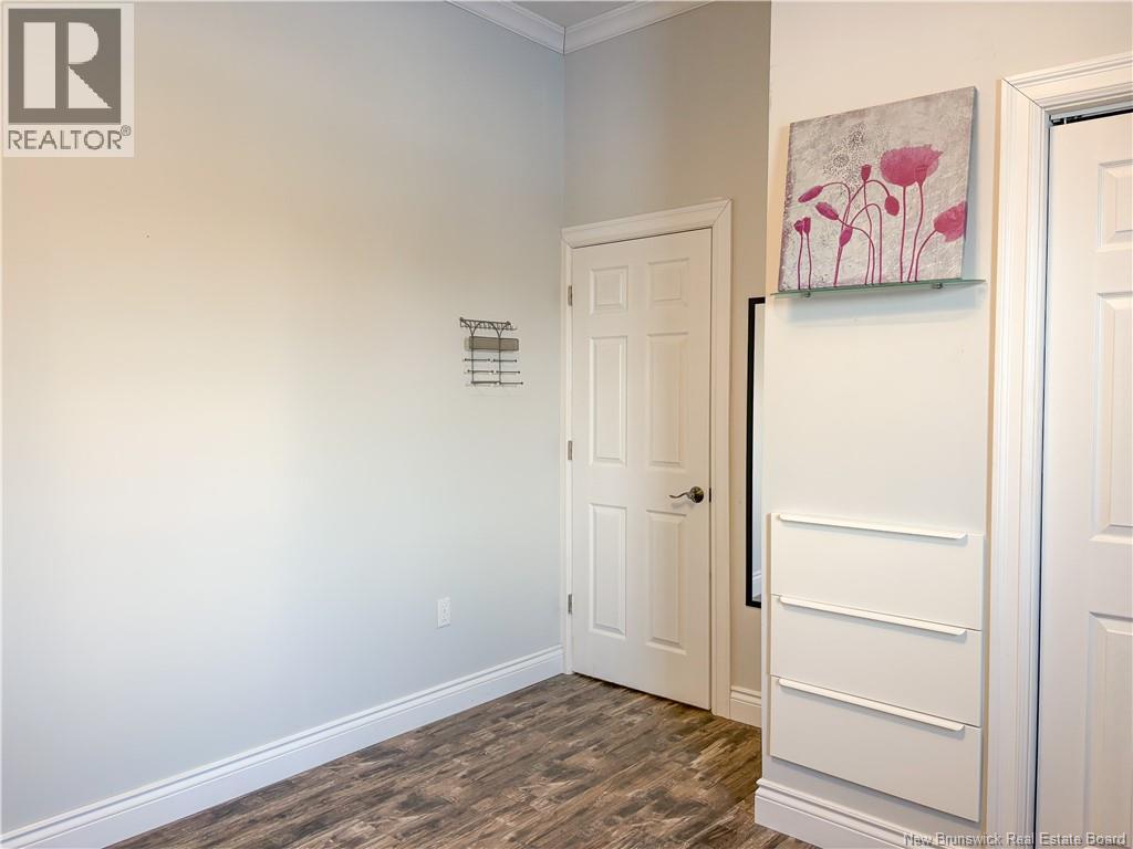 34 Scott Street, Woodstock, New Brunswick  E7M 0C7 - Photo 37 - NB127081