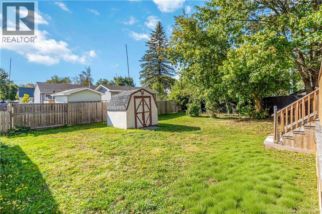 48 Eighth Street, Moncton, New Brunswick  E1E 3E9 - Photo 34 - NB127006