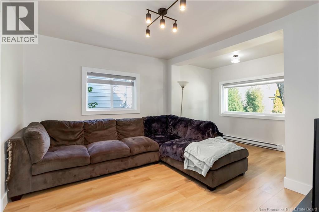 48 Eighth Street, Moncton, New Brunswick  E1E 3E9 - Photo 5 - NB127006