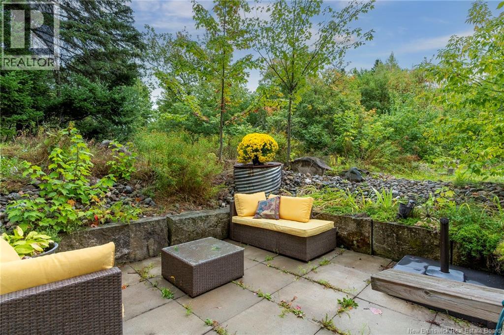 498 Chartersville Road, Dieppe, New Brunswick E1A 1K6 - Photo 4 - NB127018