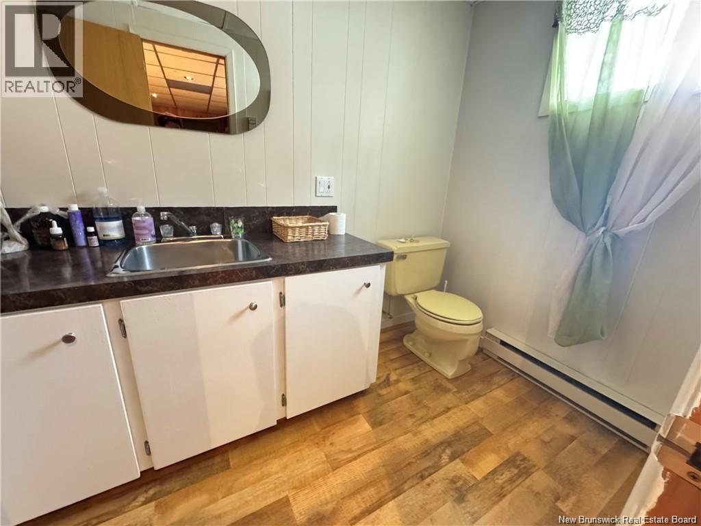 10 Beaulieu Street, Saint-Quentin, New Brunswick E8A 1A9 - Photo 29 - NB127236