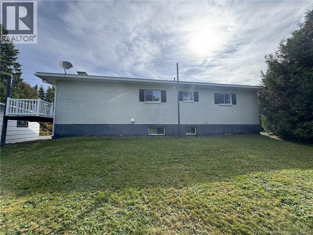 10 Beaulieu Street, Saint-Quentin, New Brunswick E8A 1A9 - Photo 6 - NB127236