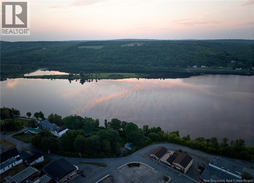 113 Regent Street, Woodstock, New Brunswick  E7M 5Z6 - Photo 49 - NB126531