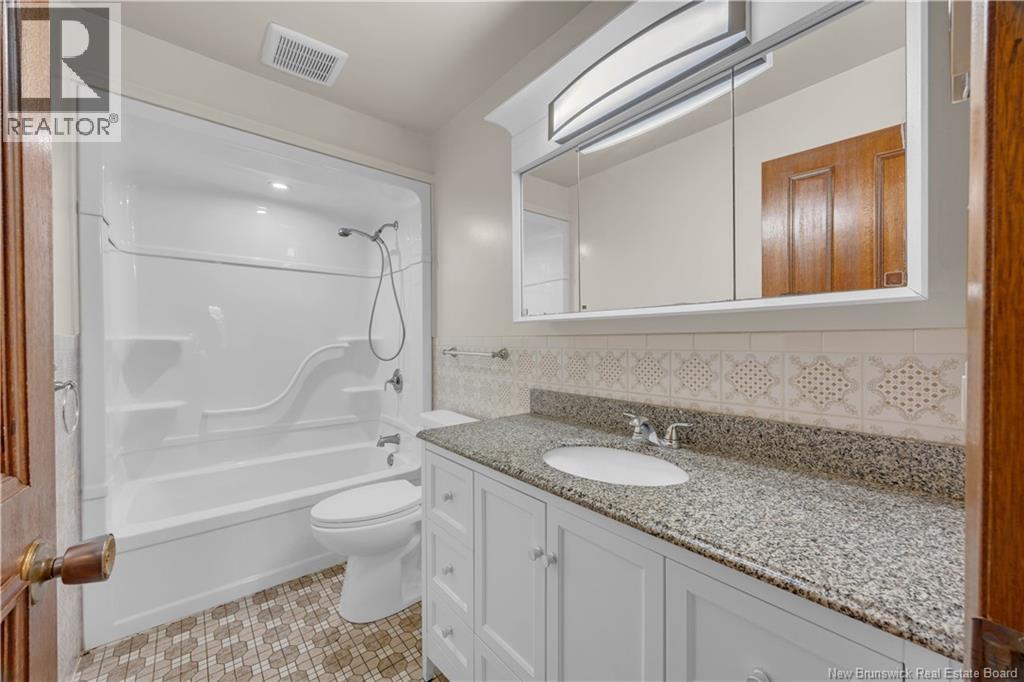 53 Hill Heights Road, Saint John, New Brunswick  E2K 2G8 - Photo 15 - NB127170