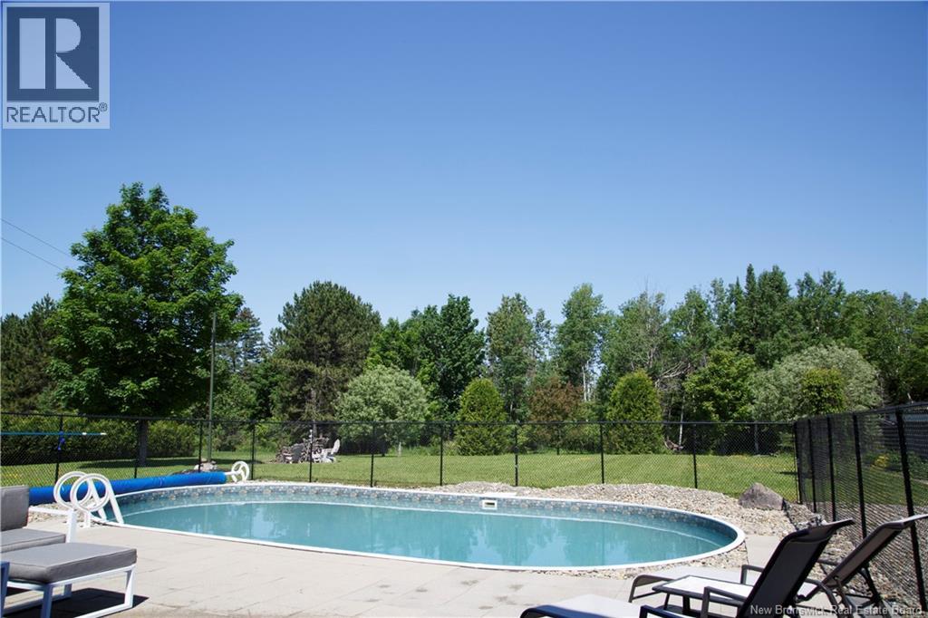 25 Croissant Albert Street, Dsl De Drummond/dsl Of Drummond, New Brunswick  E3Y 1J3 - Photo 9 - NB127291