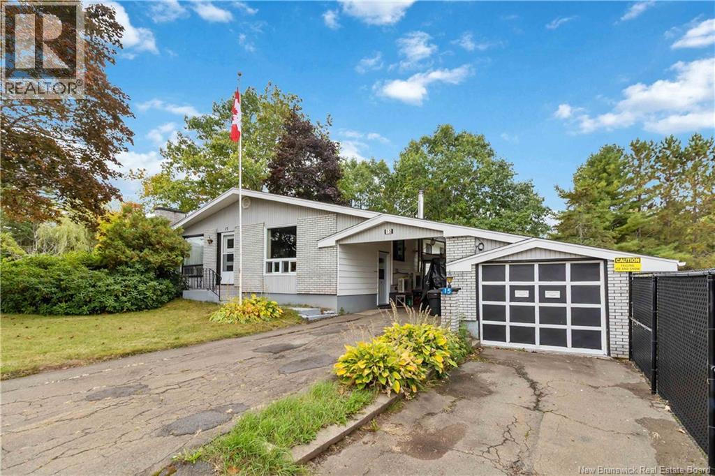 15 Canada Street, Saint-Antoine, New Brunswick  E4V 1C4 - Photo 2 - NB127225