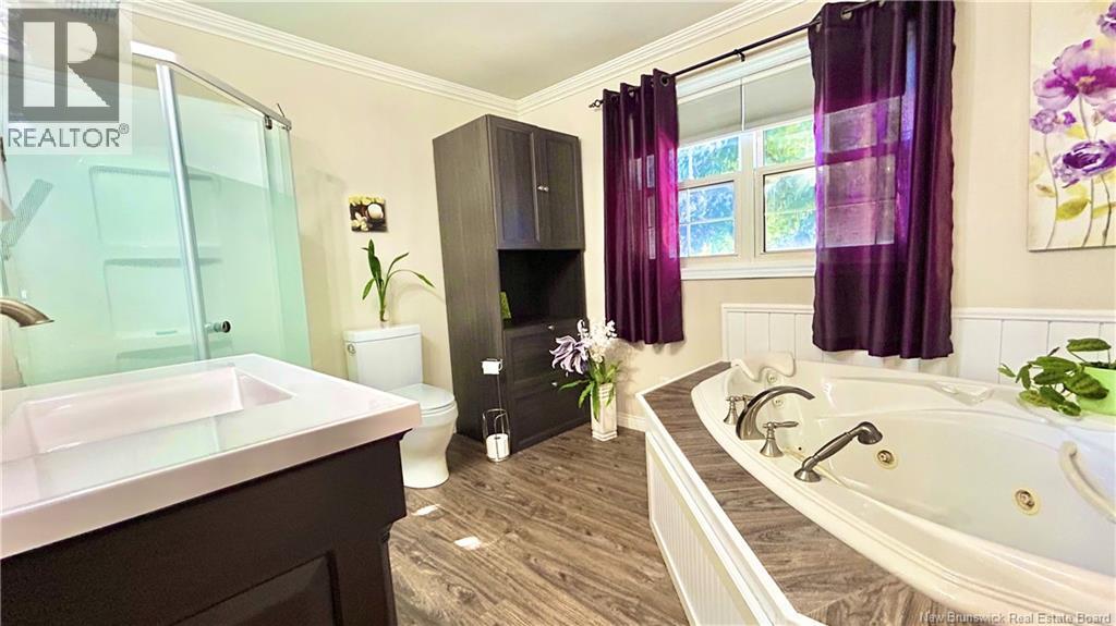 312 St-Pierre E Boulevard, Caraquet, New Brunswick  E1W 1B4 - Photo 14 - NB127339