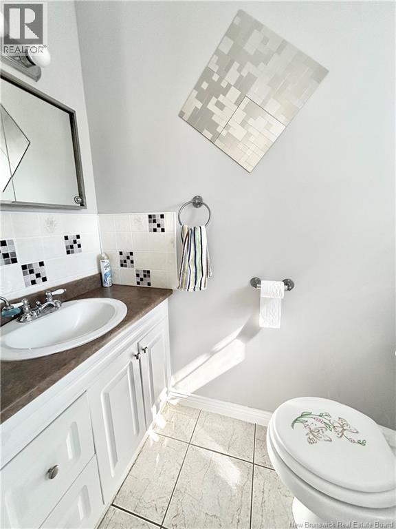 312 St-Pierre E Boulevard, Caraquet, New Brunswick  E1W 1B4 - Photo 17 - NB127339