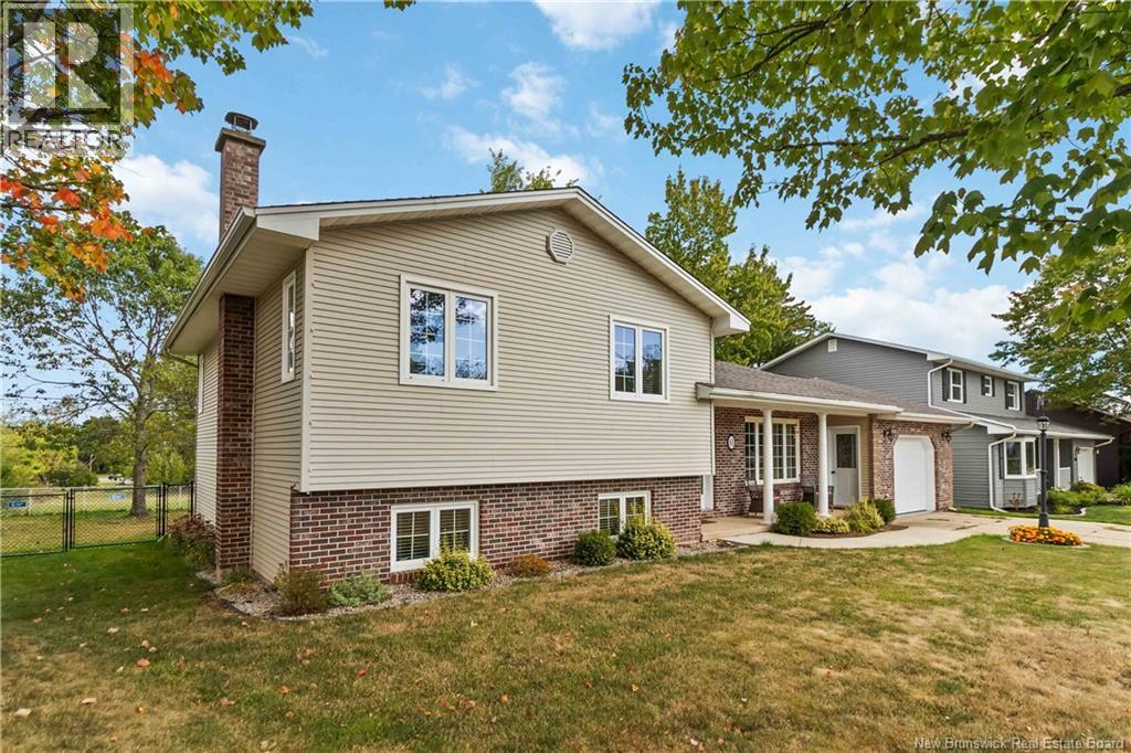 61 Teakwood Way, Moncton, New Brunswick  E1G 1T3 - Photo 3 - NB127077