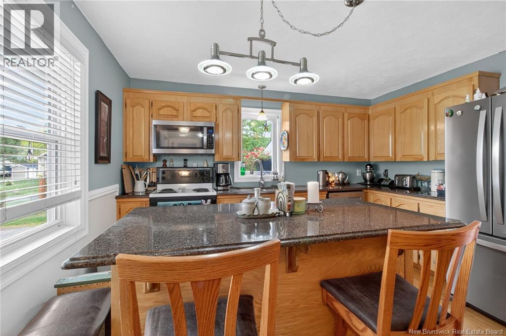 12 Briarcroft Street, Salisbury, New Brunswick E4J 2A9 - Photo 6 - NB127353