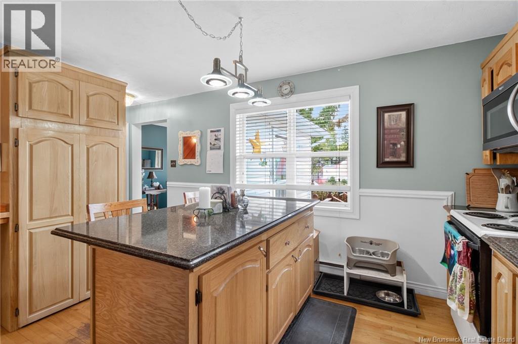 12 Briarcroft Street, Salisbury, New Brunswick E4J 2A9 - Photo 9 - NB127353