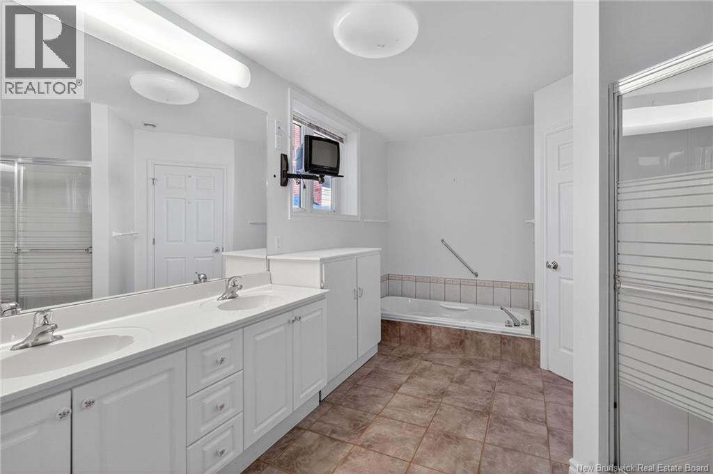 18 Carney Avenue, Moncton, New Brunswick  E1C 4H5 - Photo 28 - NB127363