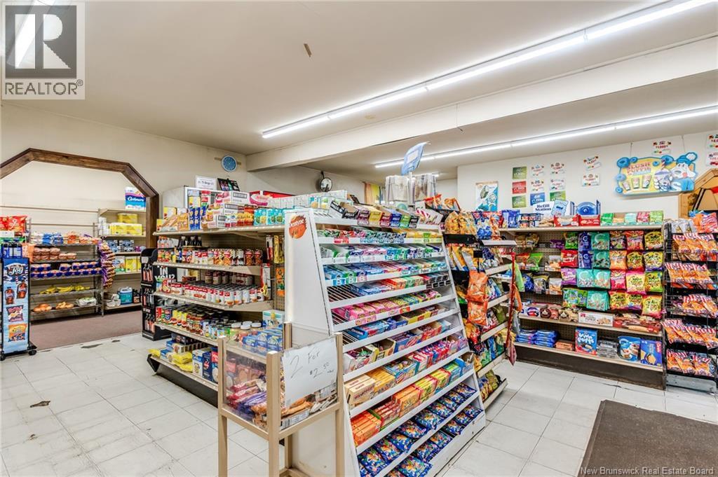 387 Fundy, Saint John, New Brunswick  E2M 2R5 - Photo 27 - NB127393