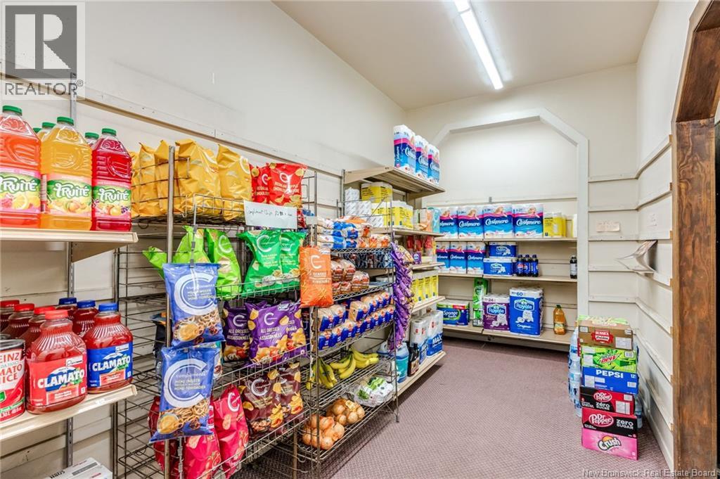 387 Fundy, Saint John, New Brunswick  E2M 2R5 - Photo 32 - NB127393