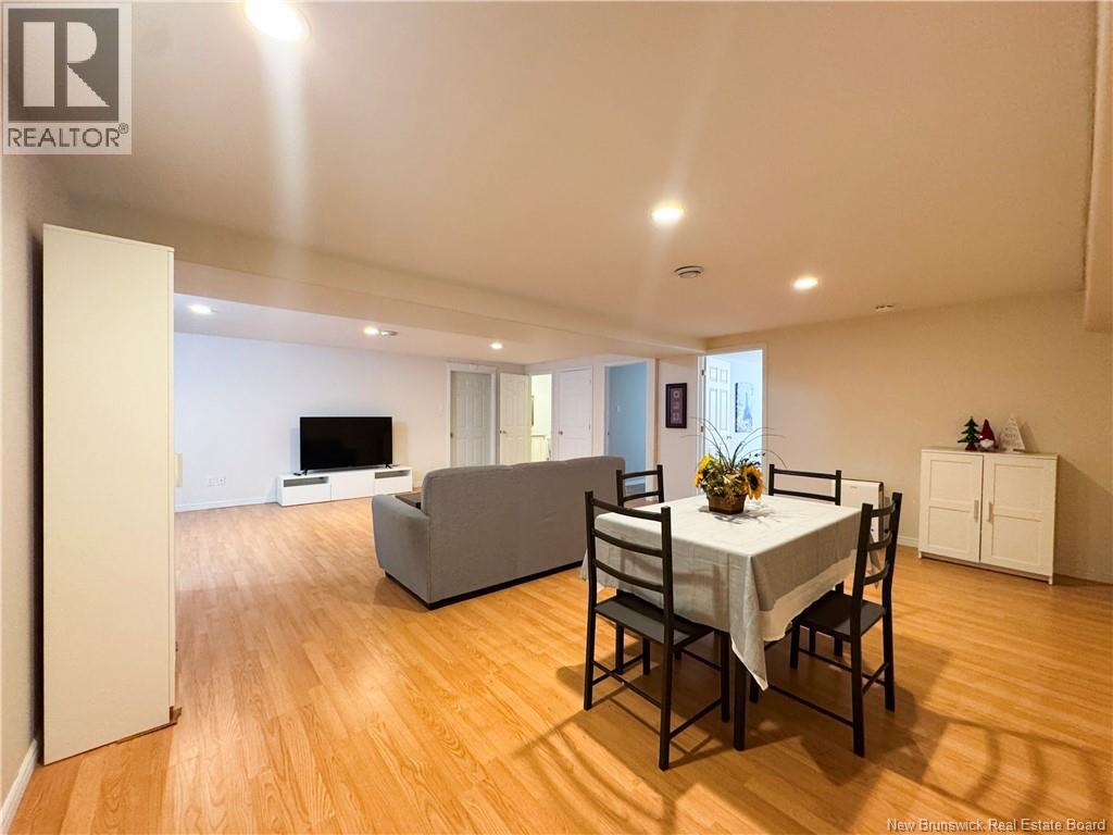 68 Penrose Street, Moncton, New Brunswick  E1E 4N9 - Photo 35 - NB127418