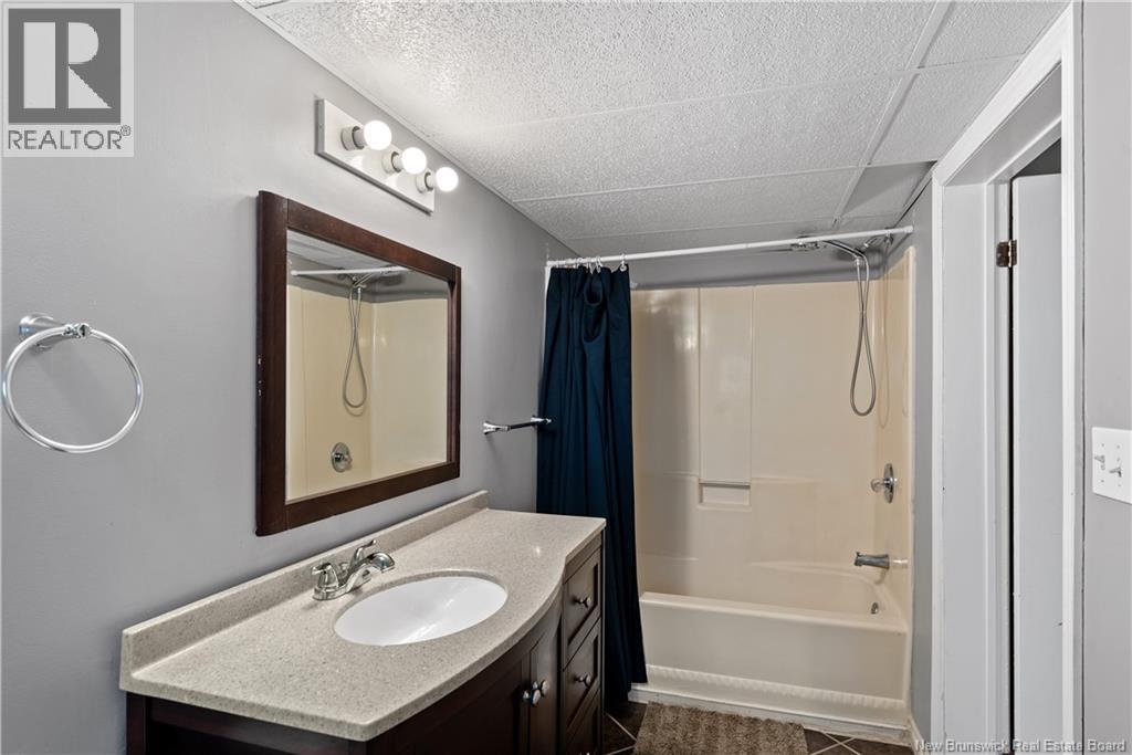 200 Irving Boulevard, Bouctouche, New Brunswick  E4S 3L7 - Photo 38 - NB126699