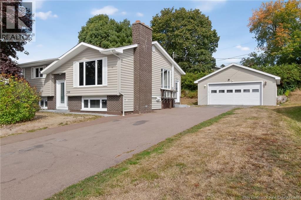 598 Guy, Dieppe, New Brunswick