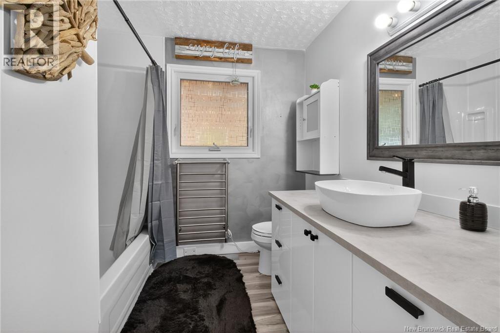 598 Guy, Dieppe, New Brunswick  E1A 4V7 - Photo 16 - NB127427