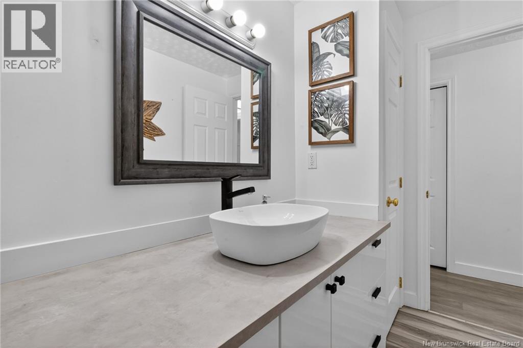 598 Guy, Dieppe, New Brunswick  E1A 4V7 - Photo 17 - NB127427