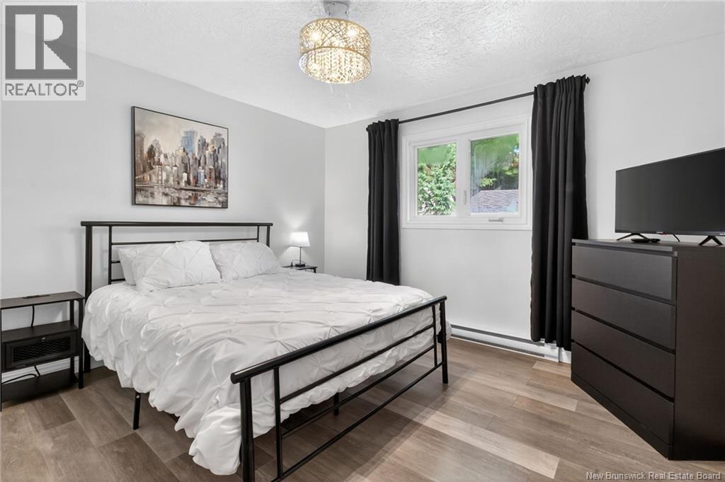 598 Guy, Dieppe, New Brunswick  E1A 4V7 - Photo 18 - NB127427