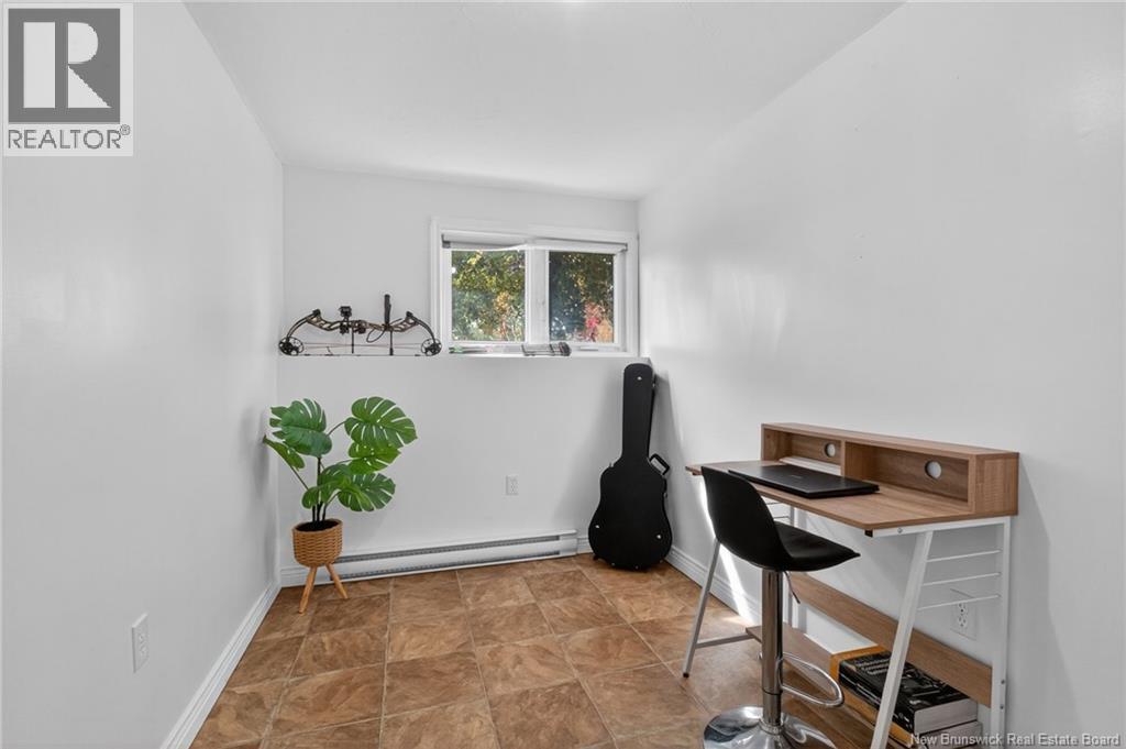 598 Guy, Dieppe, New Brunswick  E1A 4V7 - Photo 38 - NB127427